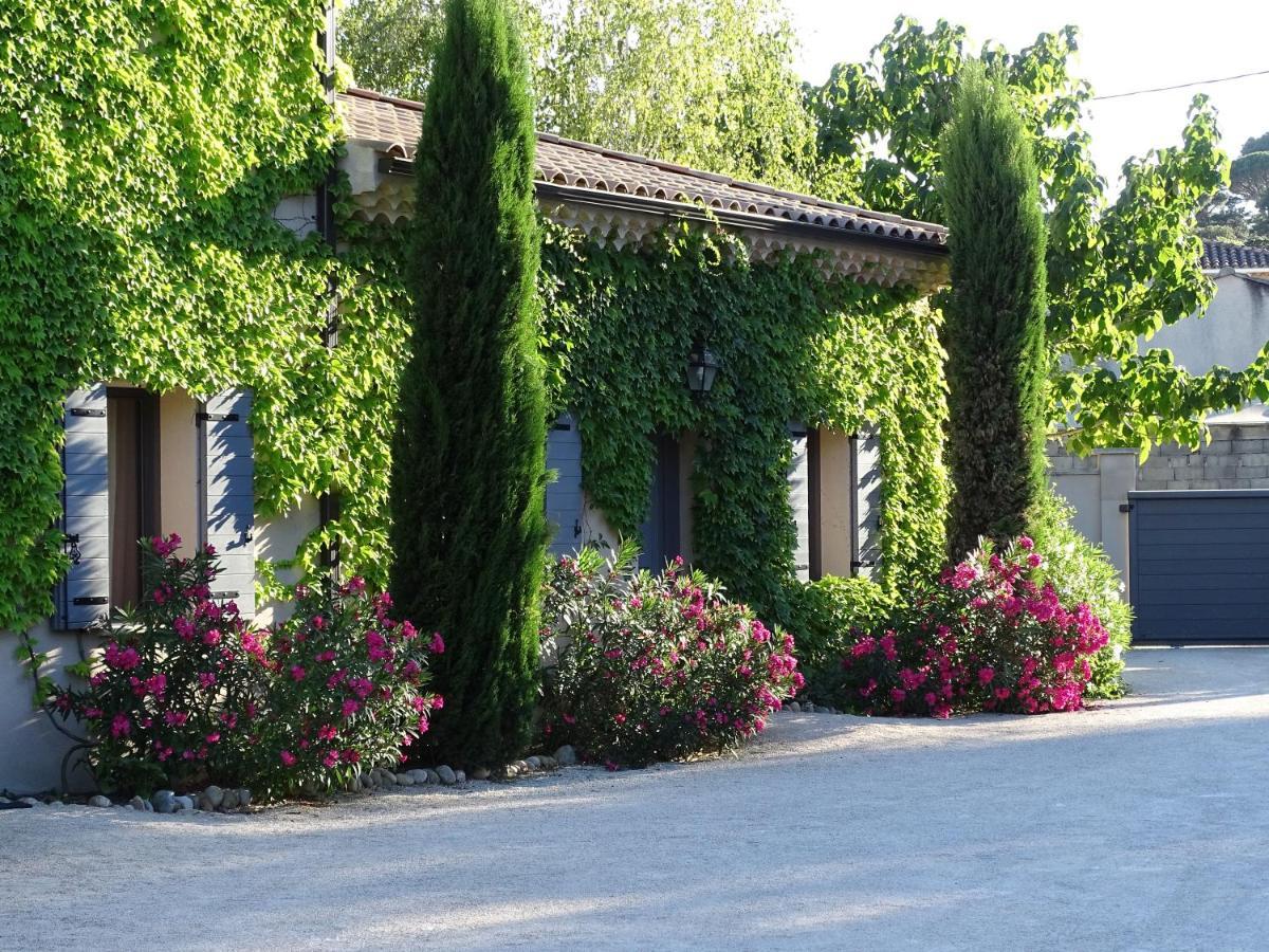 Maison Du * Les Angles (Gard)